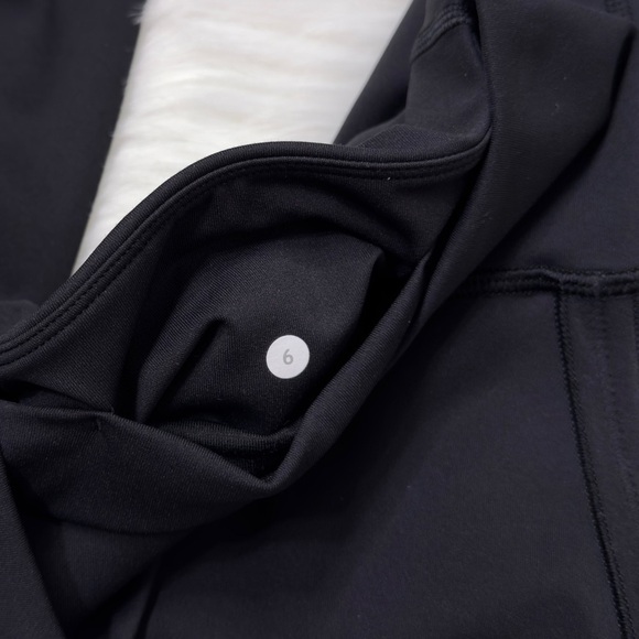 Lululemon Black Minimalist Tight Luxtreme - Picture 8 of 9